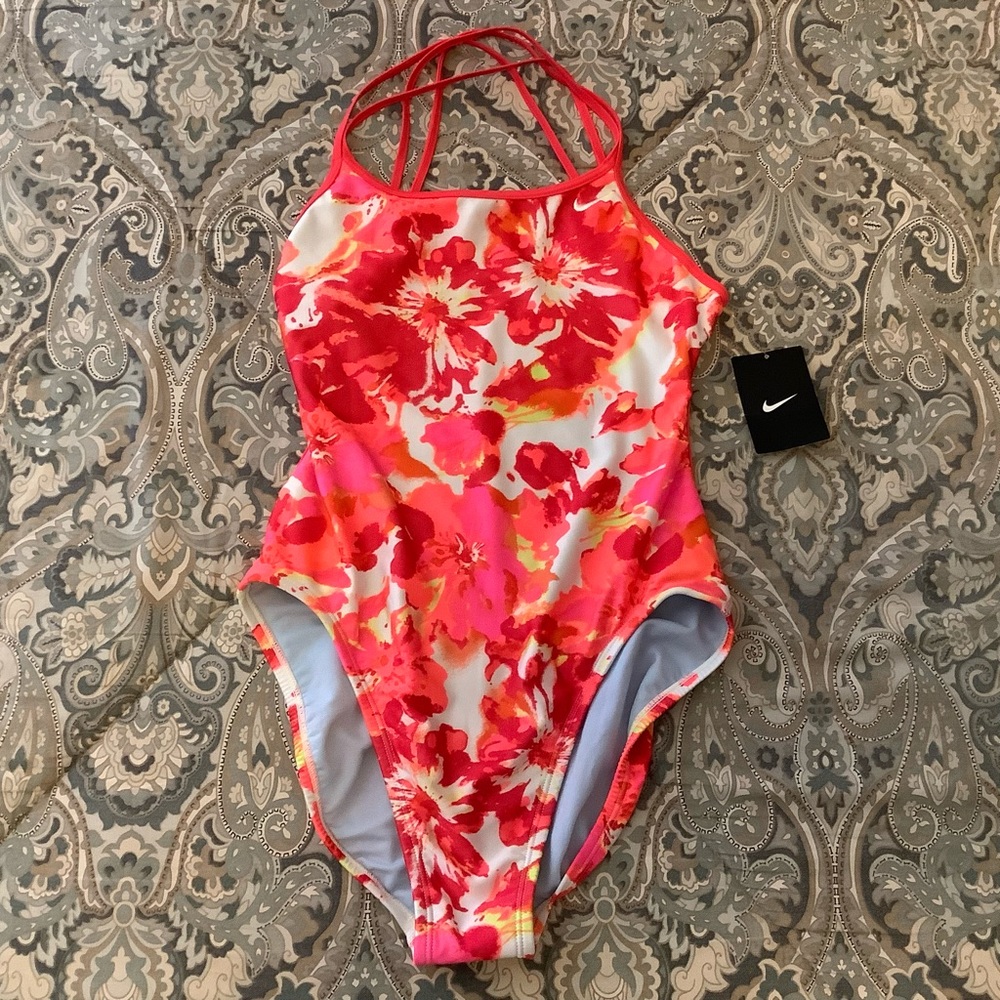 NWT Nike Flower Bloom Spider Back Tank One Piece Size Women’s Sz 8/34